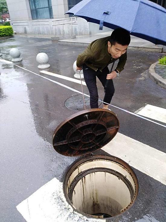 强降雨地区域强降雨地区域广泛，不同时间和地点都可能出现。以下是一些近期强降雨较为频繁的地区